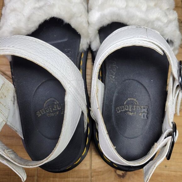 DrβMartens Voss Quad Fluffy Women's 7 Faux Fur Heart White Nappa Sandals - Picture 12 of 13